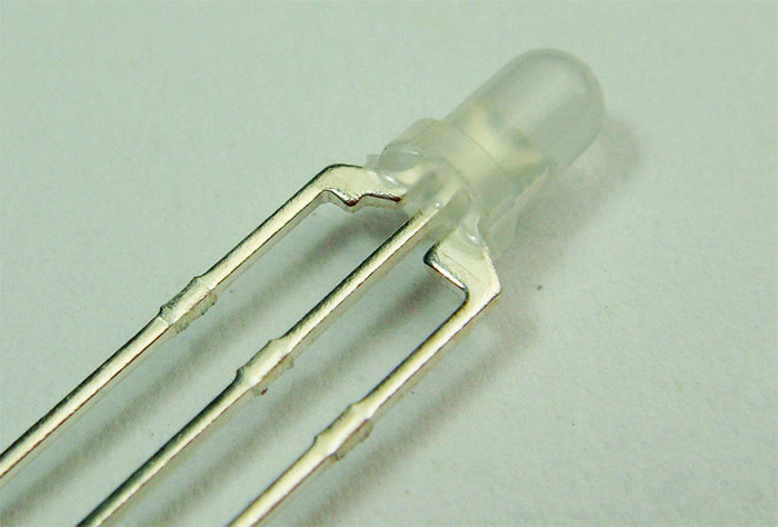 led燈珠3mm 紅-翠綠雙色共陽霧狀